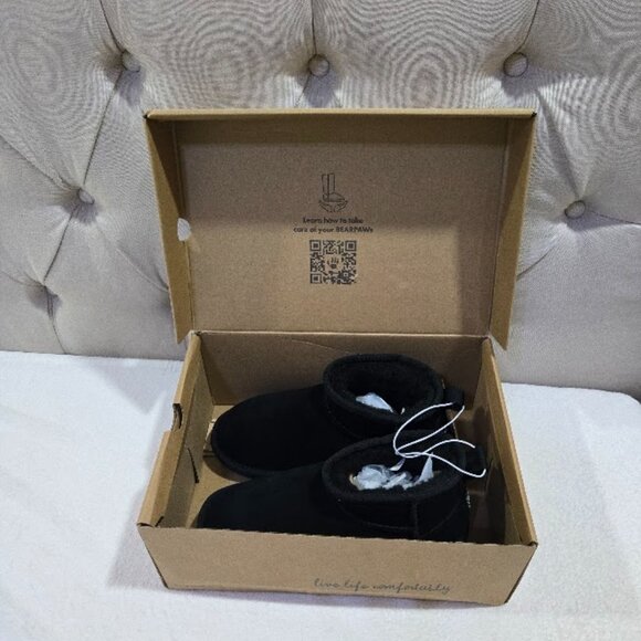 BNWT Bearpaw Kiara Women's Short Boots Black Size W7 - Picture 6 of 6